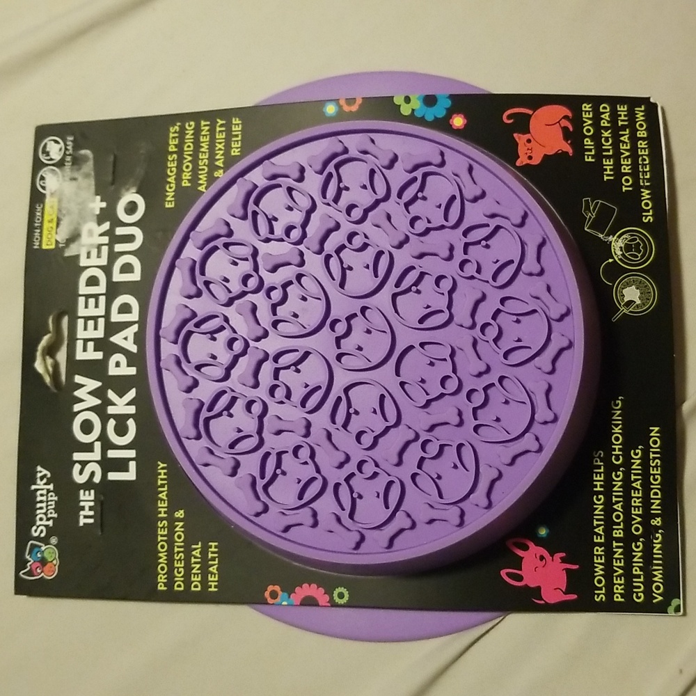 Slow Feeder + Lick Pad Duo